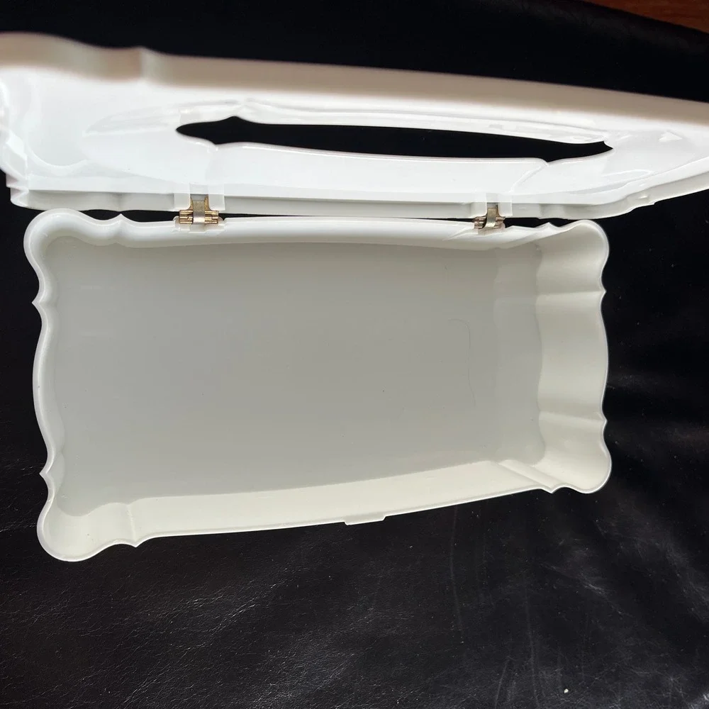 Schwarz Bros Plastics Tissue Box Cover Purple Floral White MCM Glendale Vintage